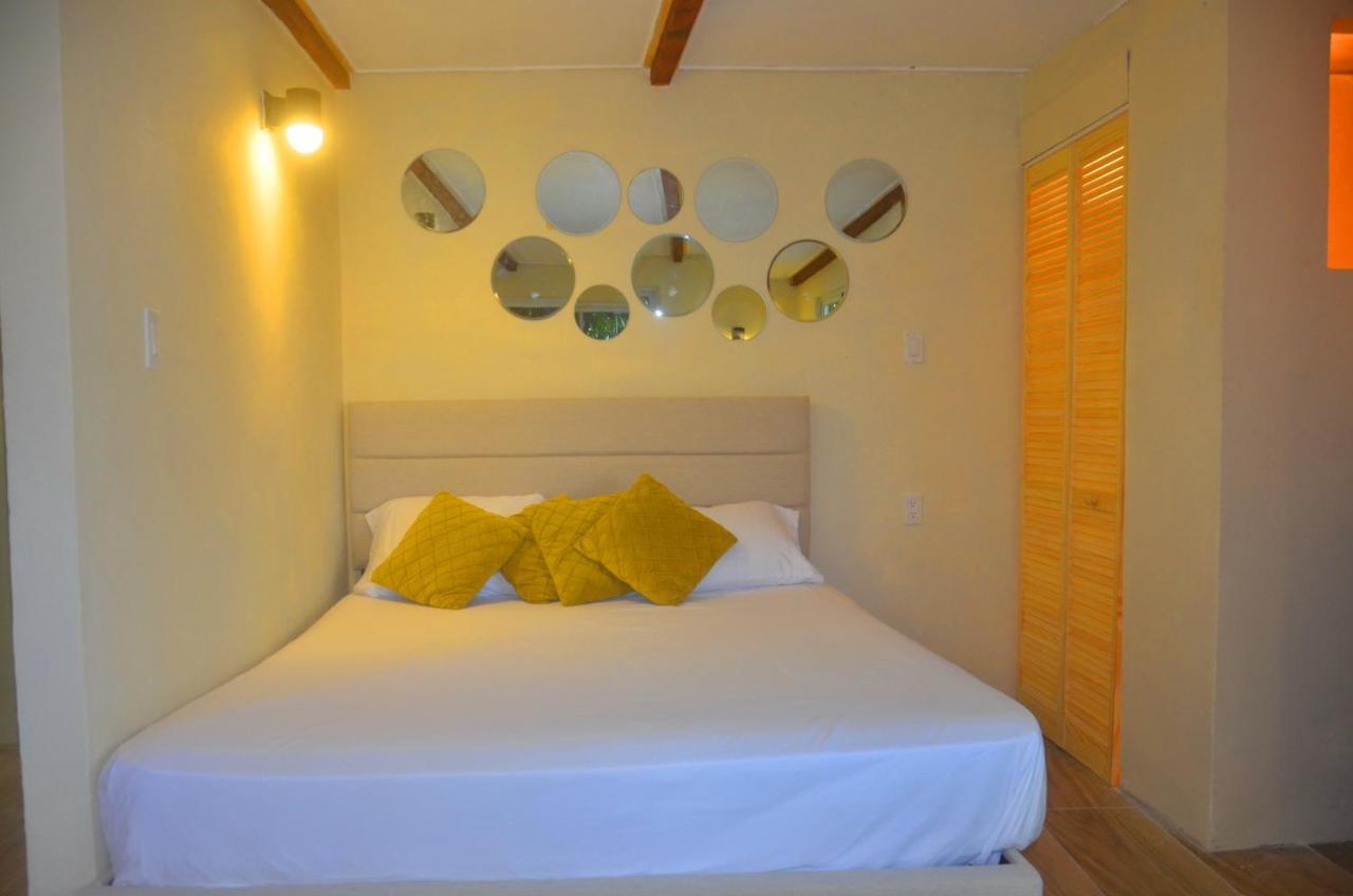 Homey Vacation And Carrental Willemstad Exterior foto